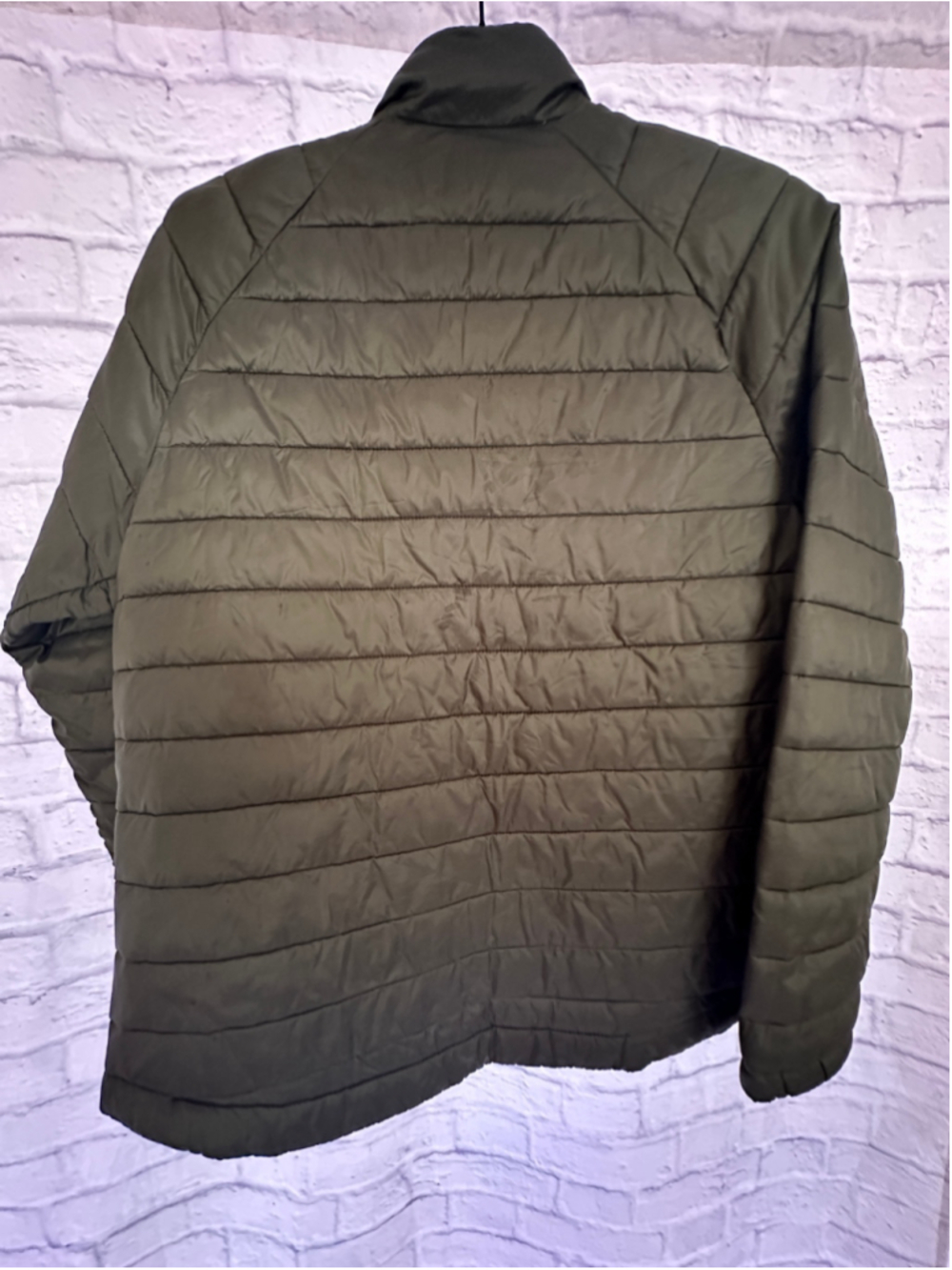 Everlane ReNew Quilted Puffer Jacket Women's Lightweight Green M - Picture 6 of 6